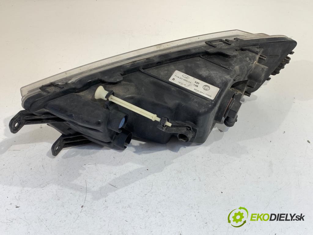 SKODA OCTAVIA III Kombi 2015 110 kW 2.0 TDI 1968 Hmlové svetlo, hmlovka pravy predný 5E0941700E