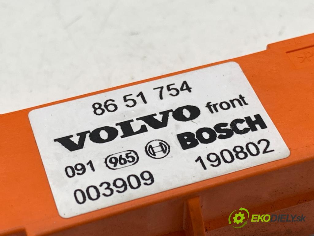 VOLVO XC90 I SUV 2003 154 kW 2.5 T AWD 2497 Snímač nárazu 8651754 (Snímač nárazu)