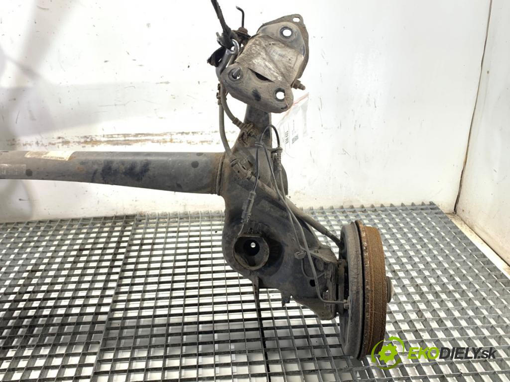 FIAT PUNTO EVO liftback 2010 57 kW 1.4 (199AXB1A) 1368 Výstuha zad 51804554