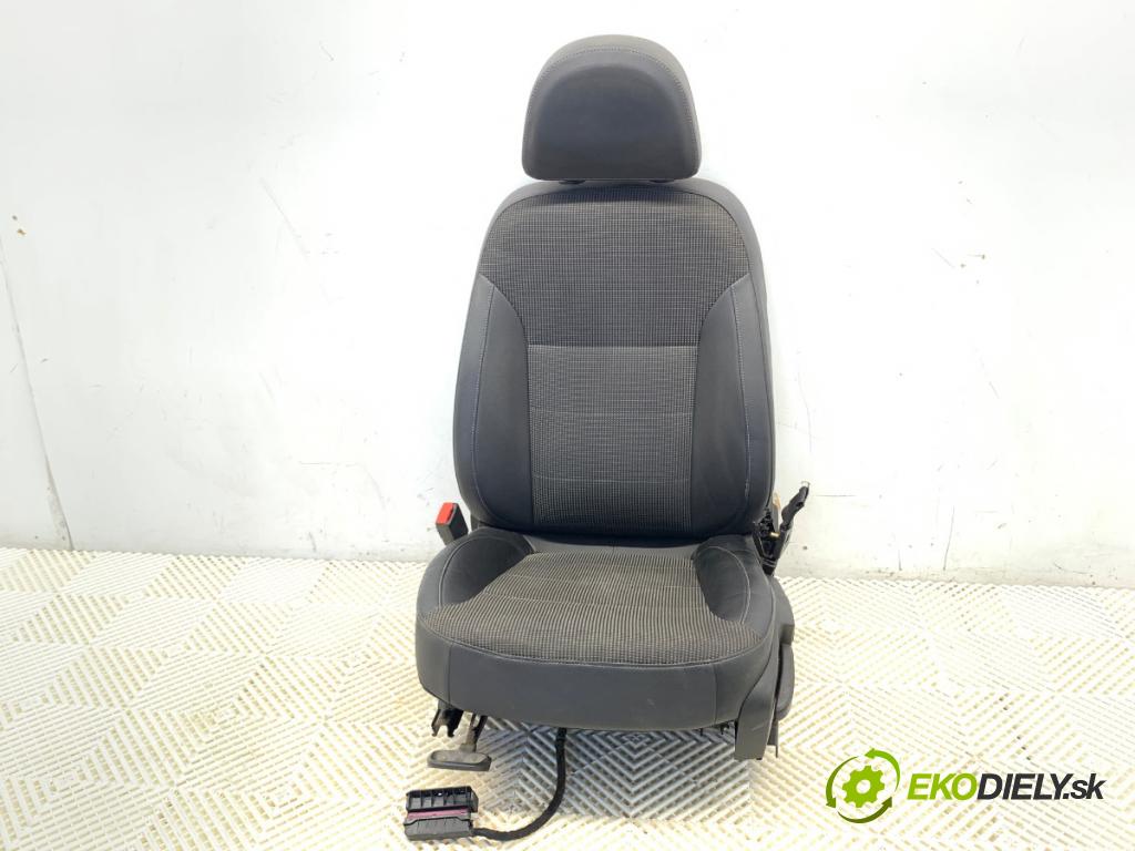 OPEL INSIGNIA A liftback 2010 96 kW 2.0 CDTI (68) 1956 Sedadlo ľavy predný 