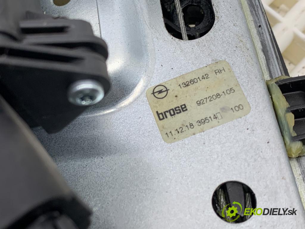 OPEL ZAFIRA C nadwozie wielkoprzestrzenne (MPV) 2019 96 kW 2.0 CDTi (75) 1956 mechanismus okna pravý zadní část 13260142
