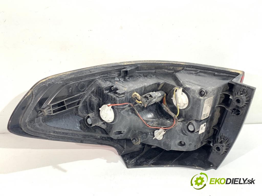 OPEL ZAFIRA C nadwozie wielkoprzestrzenne (MPV) 2019 96 kW 2.0 CDTi (75) 1956 Svetlo ľavy zad 39033312