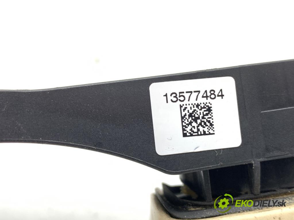 OPEL ZAFIRA C nadwozie wielkoprzestrzenne (MPV) 2019 96 kW 2.0 CDTi (75) 1956 klika vnejší levý přední část 13577484