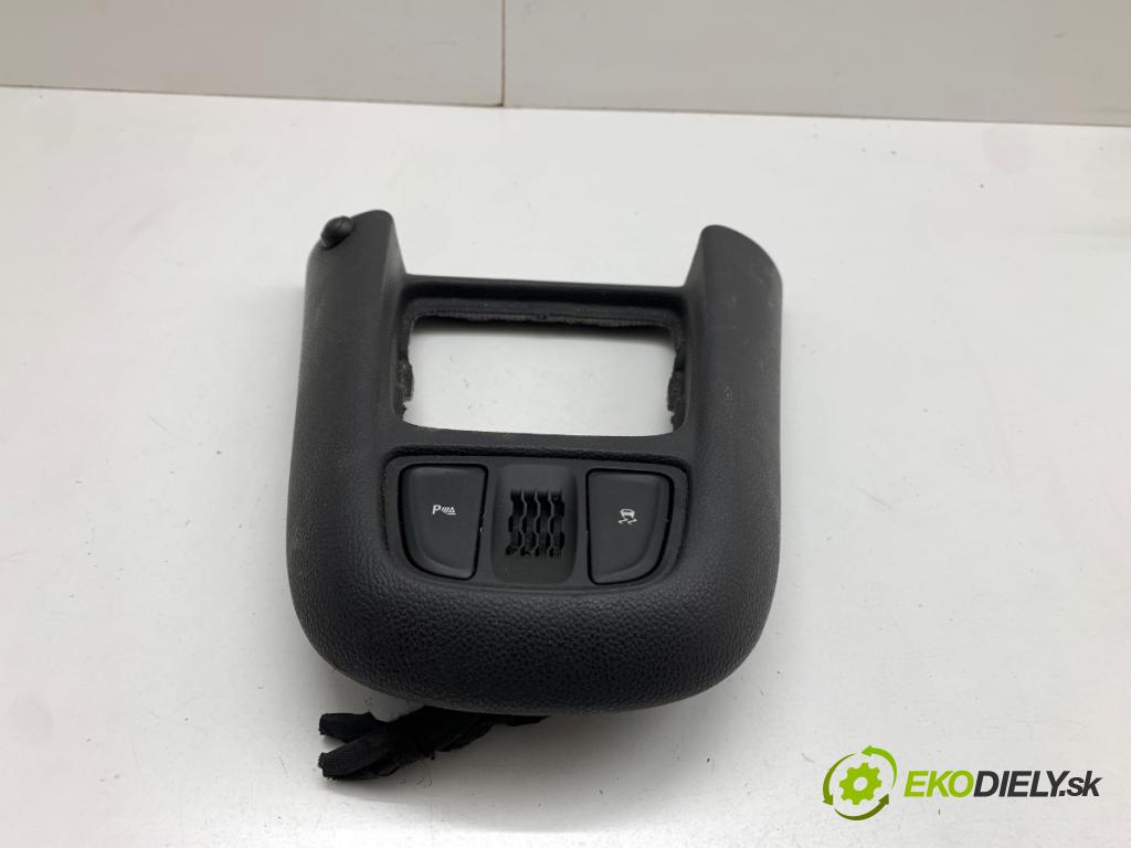 OPEL ZAFIRA C nadwozie wielkoprzestrzenne (MPV) 2019 96 kW 2.0 CDTi (75) 1956 Rámček 39077281