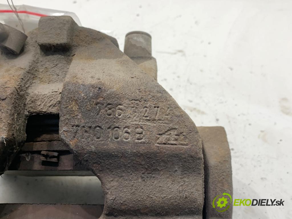 VW TRANSPORTER T5 Autobus 2009 96 kW 2.5 TDI 2461 Brzdič strmeň pravy predný