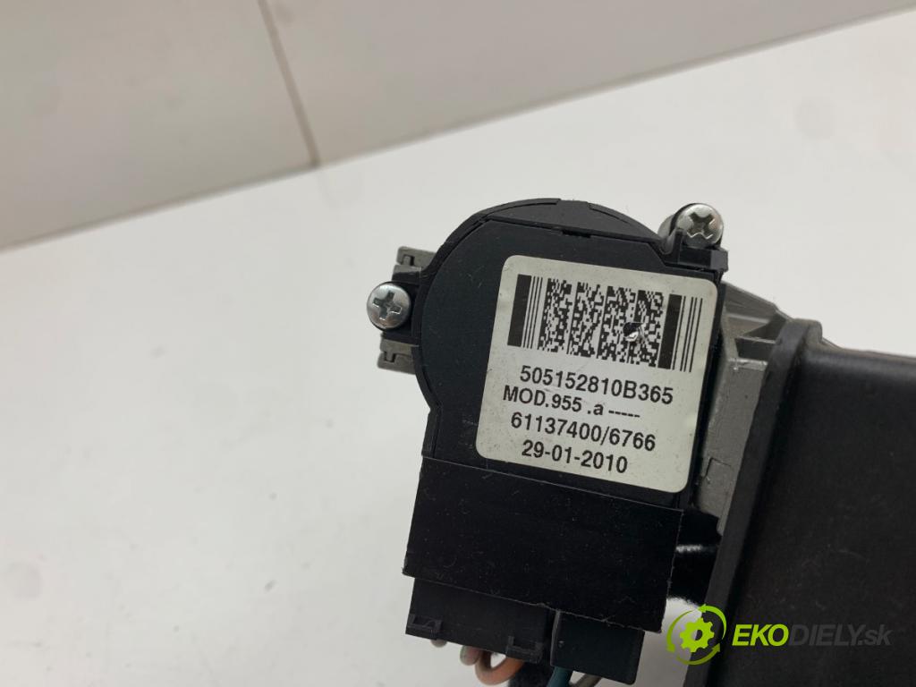 FIAT PUNTO EVO liftback 2010 57 kW 1.4 (199AXB1A) 1368 spinačka komplet 61137400