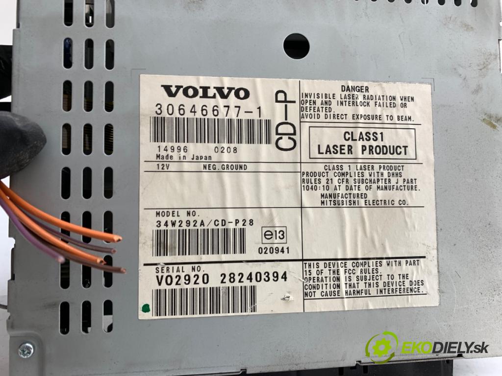 VOLVO XC90 I SUV 2003 154 kW 2.5 T AWD 2497 čítač CD 30646677
