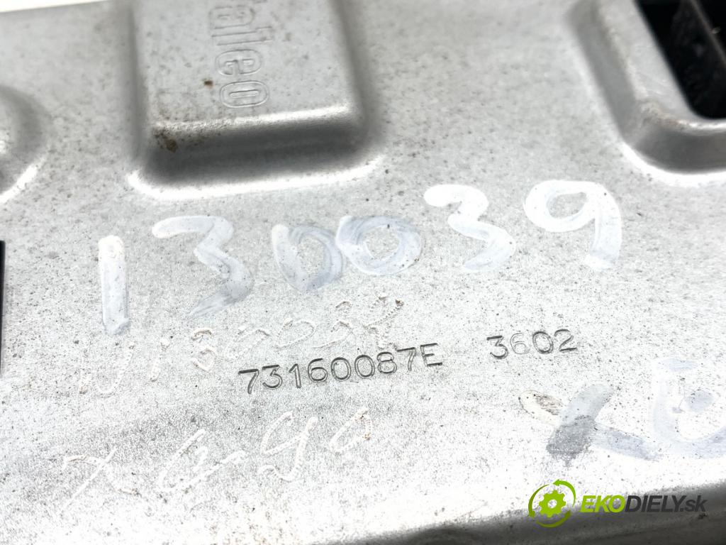 VOLVO XC90 I SUV 2003 154 kW 2.5 T AWD 2497 Menič XENON 89030471 (Riadiaca jednotka xenónu)