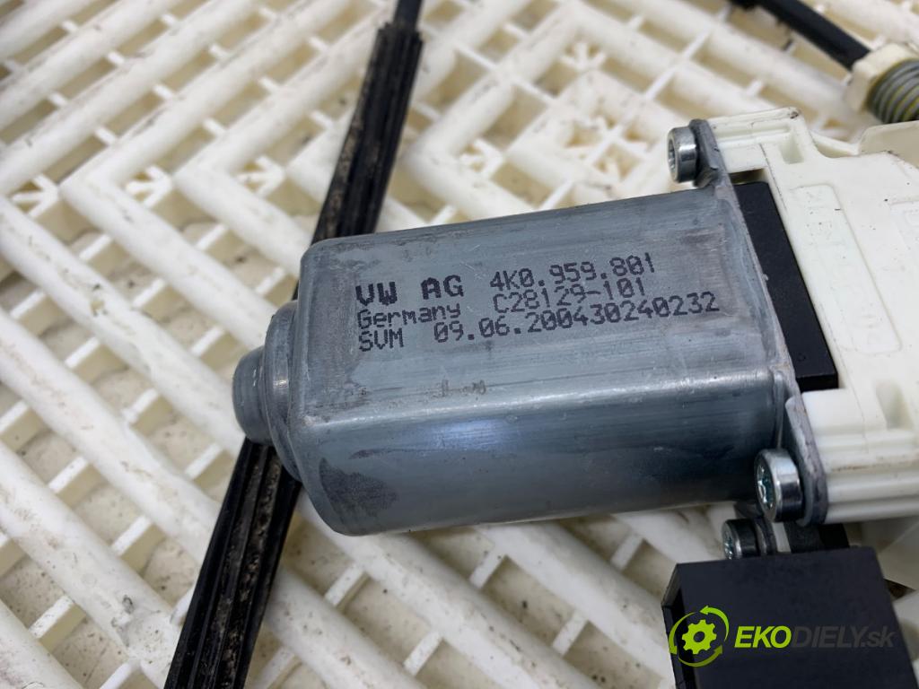 VW GOLF VII Kombi 2020 85 kW 1.6 TDI 1598 mechanismus okna pravý zadní část 5G4839462C