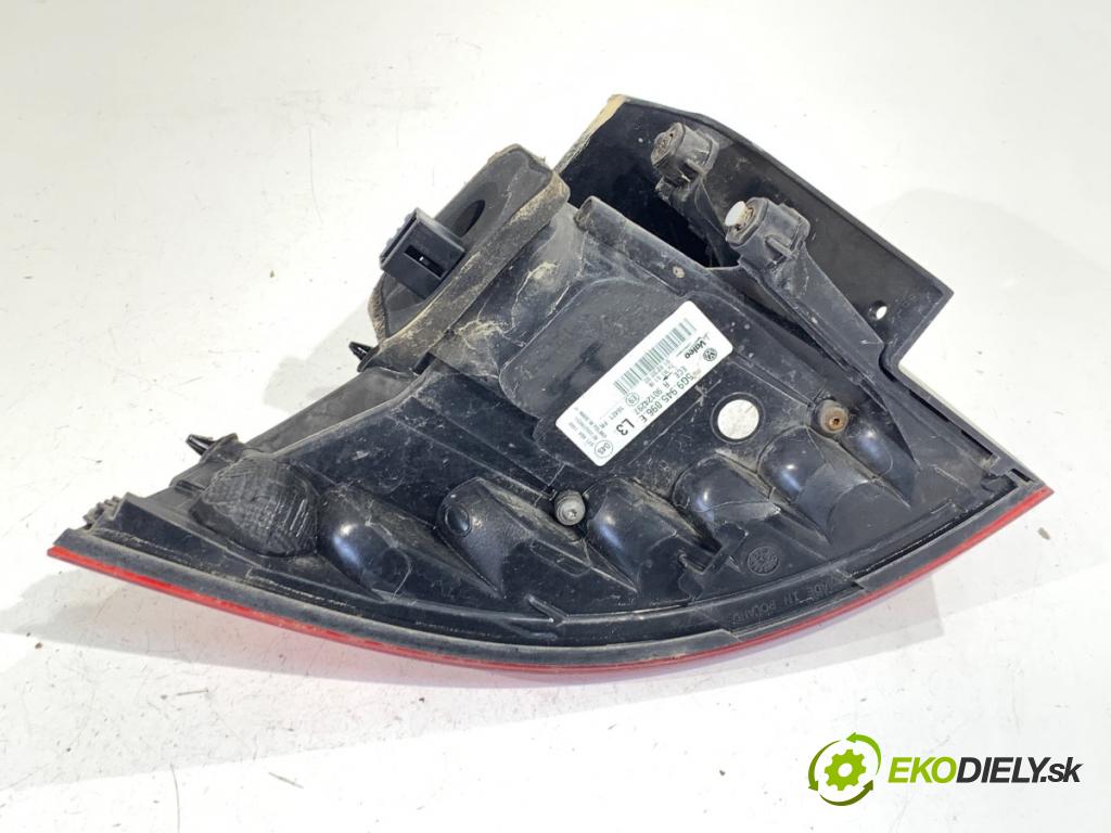 VW GOLF VII Kombi 2020 85 kW 1.6 TDI 1598 Svetlo pravy zad 5G9945096E
