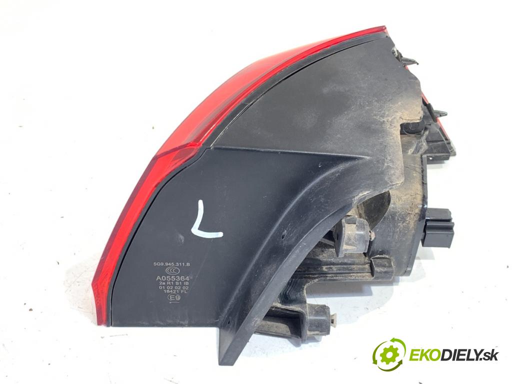 VW GOLF VII Kombi 2020 85 kW 1.6 TDI 1598 Svetlo ľavy zad 5G9945095E