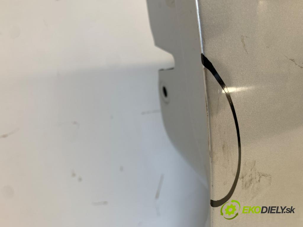 VW GOLF VII Kombi 2020 85 kW 1.6 TDI 1598 Dvere pravy predný