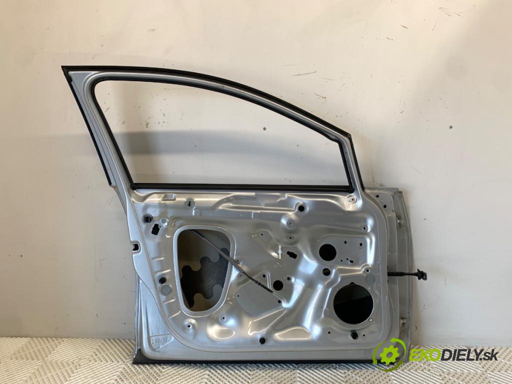 VW GOLF VII Kombi 2020 85 kW 1.6 TDI 1598 dveře levý přední část
