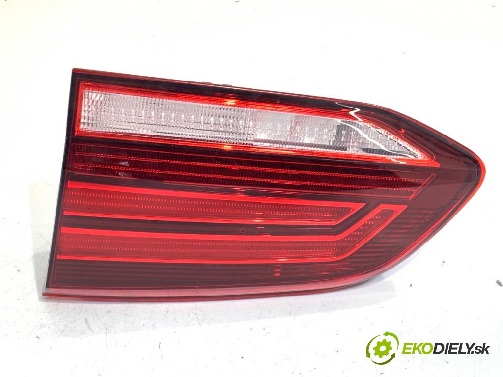 VW GOLF VII Kombi 2020 85 kW 1.6 TDI 1598 Svetlo pravy zad vnútorná 5G9945094H