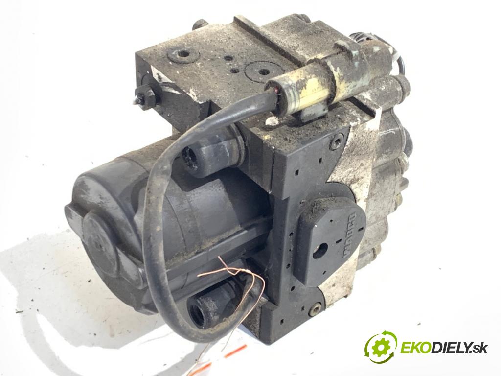 LAND ROVER FREELANDER I samochód terenowy zamknięty 2000 72 kW 2.0 DI 4x4 1994 Pumpa ABS SRB101230 (Pumpa ABS)