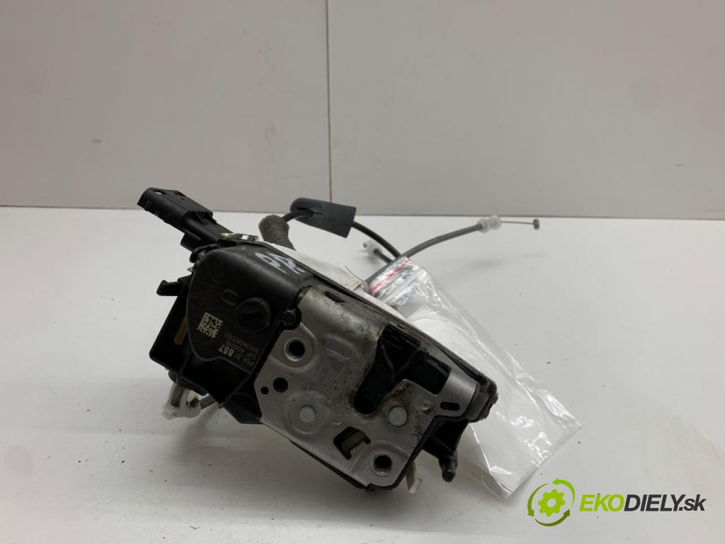 CITROEN C-ELYSEE sedan 2013 85 kW 1.6 VTi 115 1587 zámok dveře pravý přední část 767857