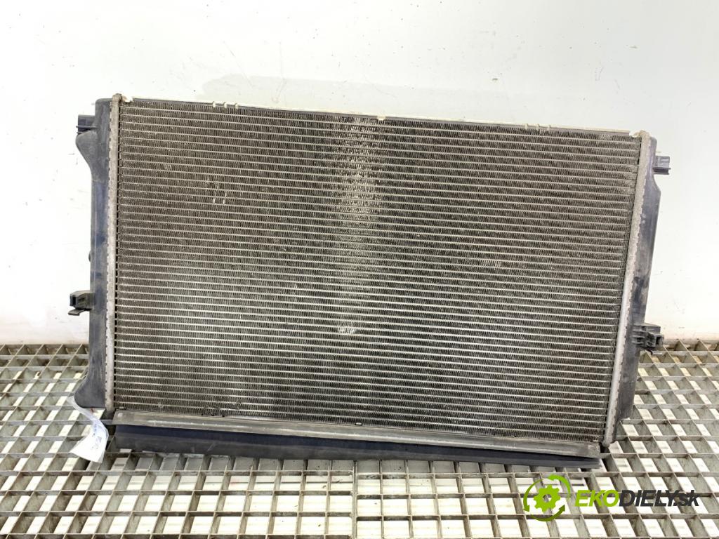 SKODA OCTAVIA III Kombi 2015 110 kW 2.0 TDI 1968 Chladič vody 5Q0121251GD (Chladič vody)