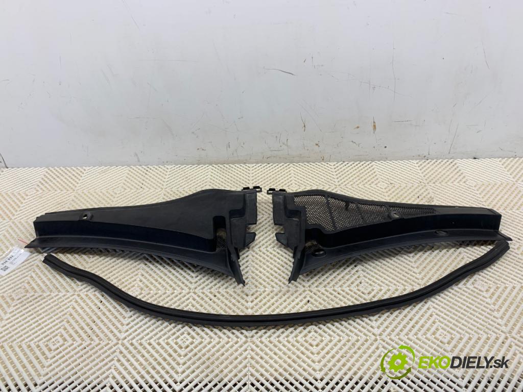 CITROEN C-ELYSEE sedan 2013 85 kW 1.6 VTi 115 1587 torpédo plast pod čelní okno 9678833380 (Plast pod čelním sklem)
