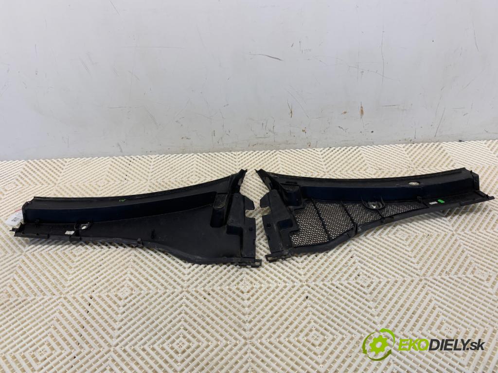 CITROEN C-ELYSEE sedan 2013 85 kW 1.6 VTi 115 1587 torpédo plast pod čelní okno 9678833380 (Plast pod čelním sklem)