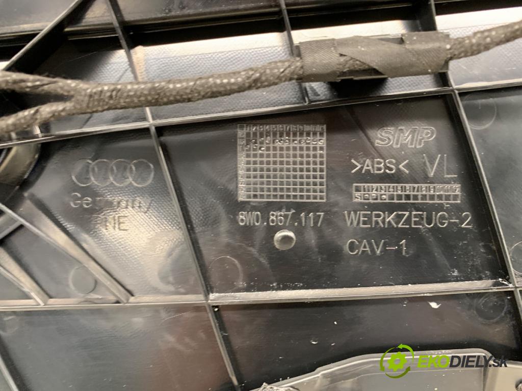 AUDI A4 B9 Kombi 2017 140 kW 2.0 TDI quattro 1968 čalúnenie Dvere ľavy predný