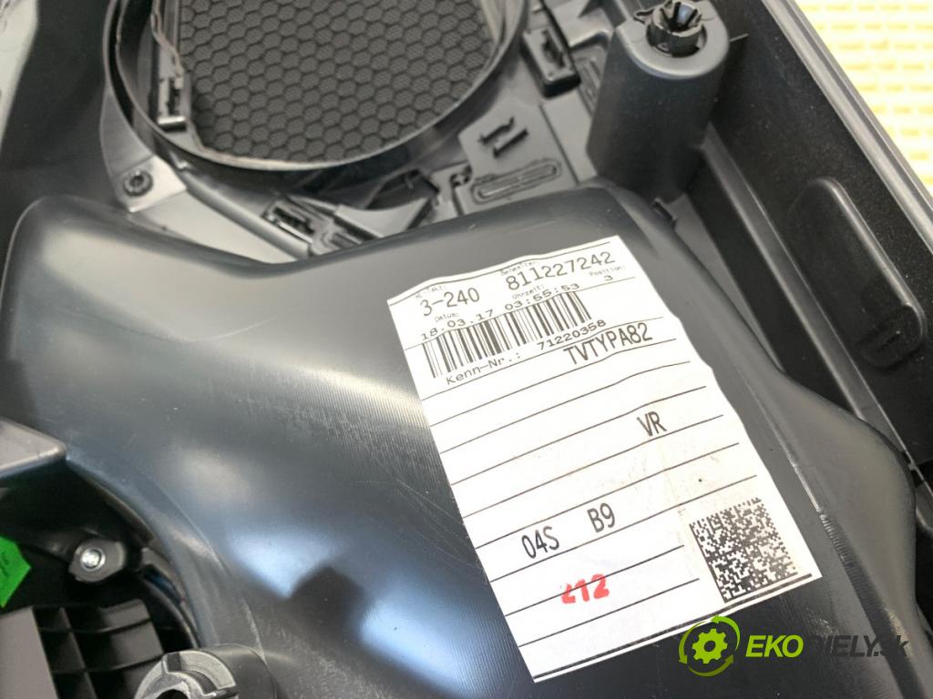 AUDI A4 B9 Kombi 2017 140 kW 2.0 TDI quattro 1968 čalúnenie Dvere pravy predný