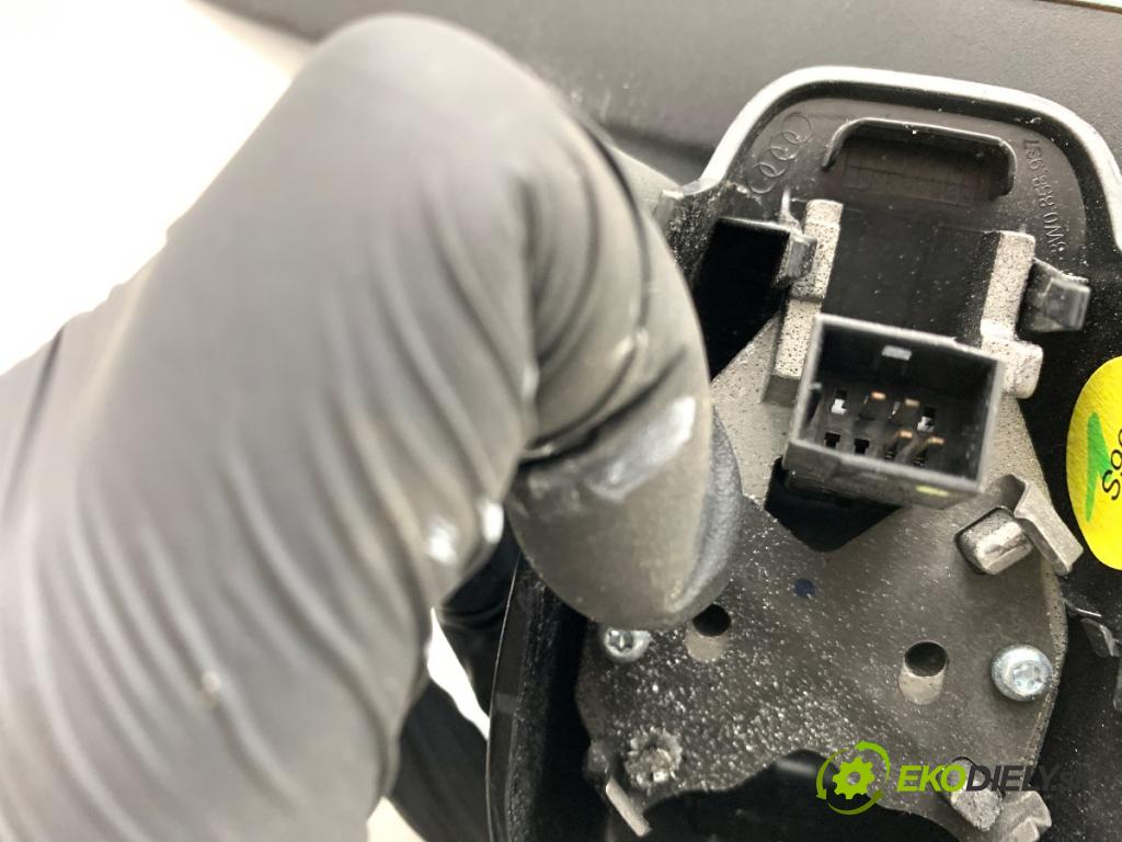 AUDI A4 B9 Kombi 2017 140 kW 2.0 TDI quattro 1968 Spätné zrkadlo vnútorné 8W0857511 (Spätné zrkadlo vnútorné)