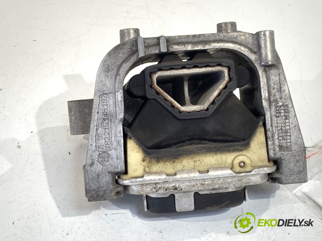 SKODA OCTAVIA III Kombi 2015 110 kW 2.0 TDI 1968 AirBag Motor pravy 5Q0199262DF