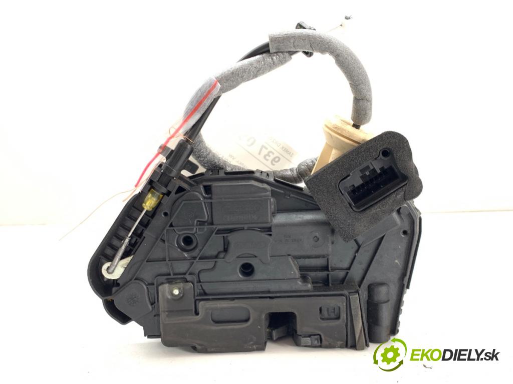 VW GOLF VII Kombi 2020 85 kW 1.6 TDI 1598 zámok Dvere pravy predný 5TB837016B
