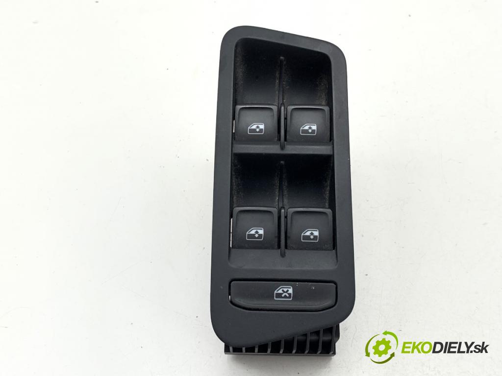 VW GOLF VII Kombi 2020 85 kW 1.6 TDI 1598 přepínač oken 5G0959857D (Páčky pod volantem)