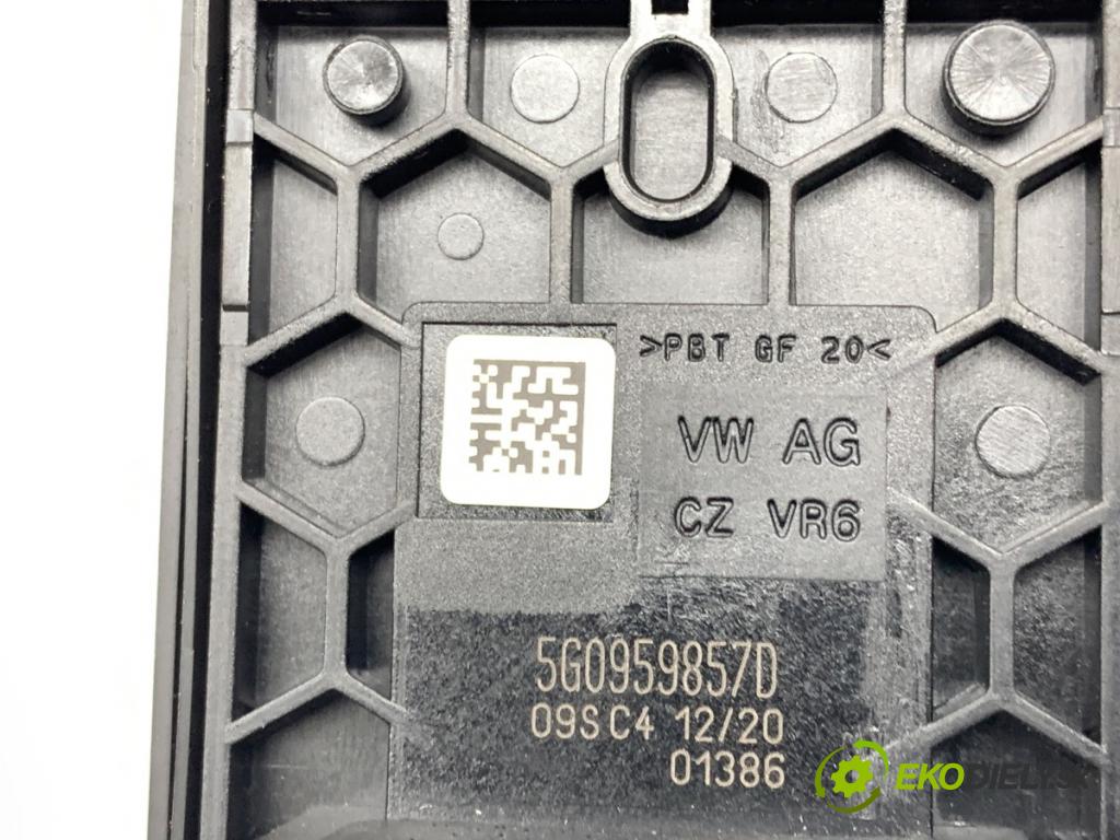 VW GOLF VII Kombi 2020 85 kW 1.6 TDI 1598 přepínač oken 5G0959857D (Páčky pod volantem)