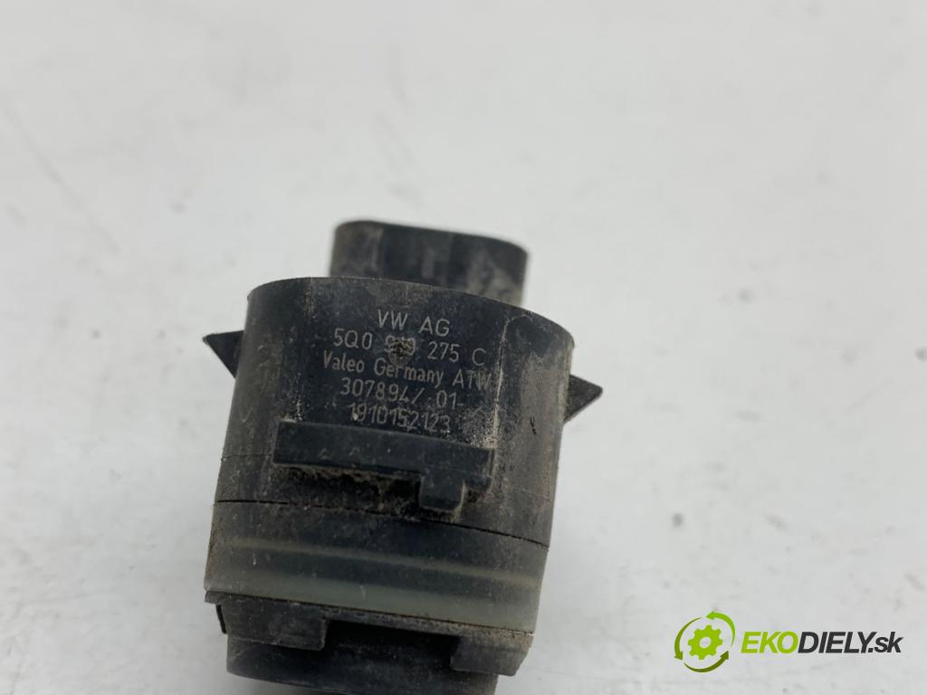 SKODA OCTAVIA III Kombi 2015 110 kW 2.0 TDI 1968 snímač PDC 5Q0919275C