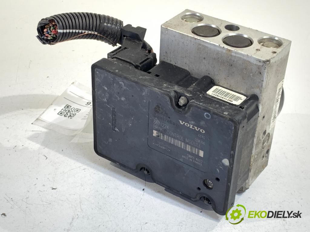 VOLVO XC90 I SUV 2003 154 kW 2.5 T AWD 2497 Pumpa ABS P08671225 (Pumpa ABS)