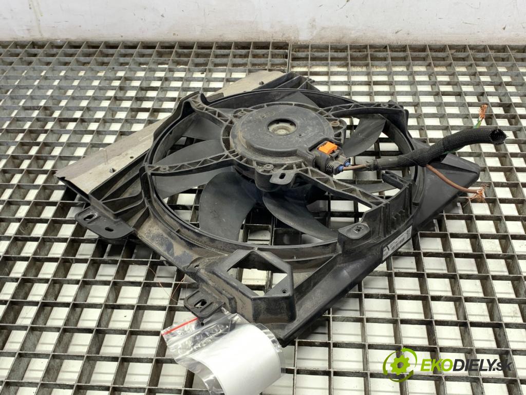 CITROEN C-ELYSEE sedan 2013 85 kW 1.6 VTi 115 1587 ventilátor chladiče 9675280980 (Ventilátor)