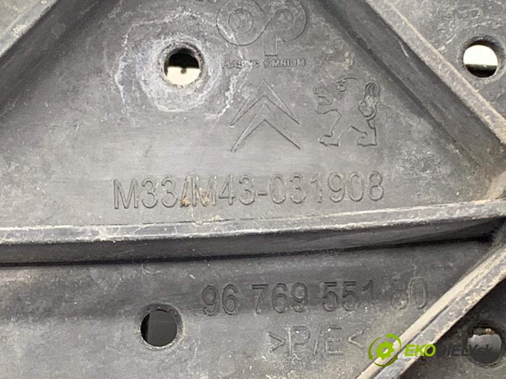 CITROEN C-ELYSEE sedan 2013 85 kW 1.6 VTi 115 1587 Výstuha nárazníka predný dolná Výstuha nárazníka 9676955180