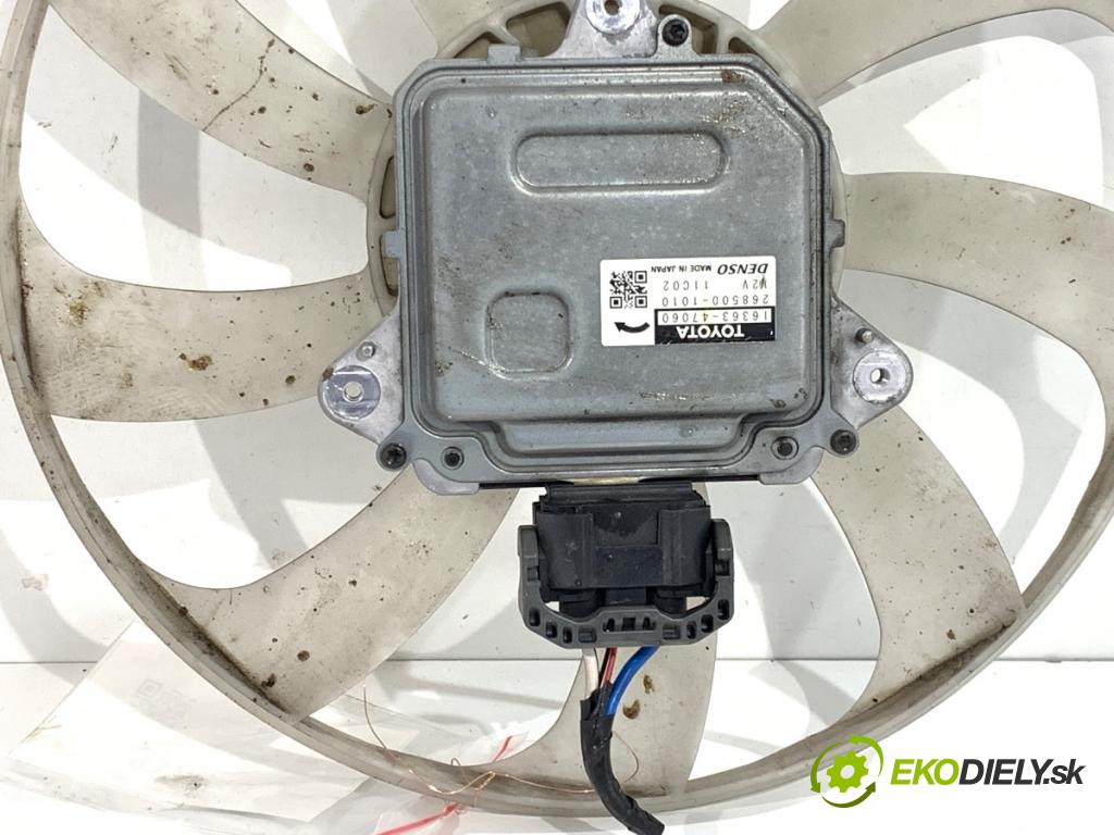 TOYOTA C-HR SUV 2020 85 kW 1.2 (NGX10_) 1197 ventilátor klimatizace 16363-47060 (Ventilátor chladiče klimatizace)
