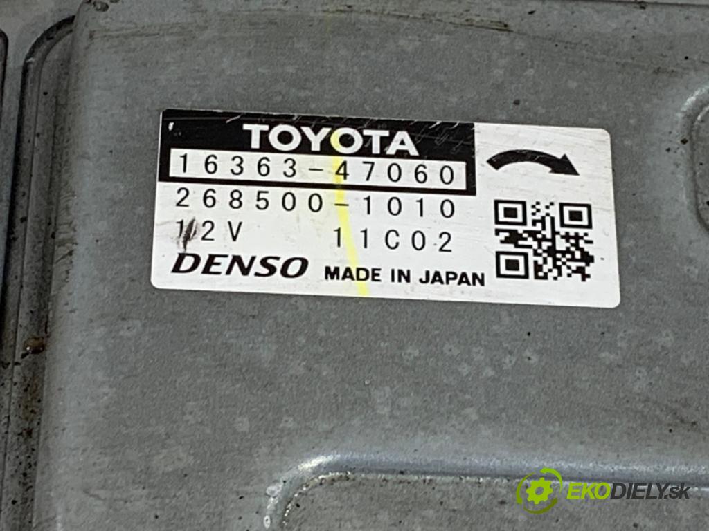 TOYOTA C-HR SUV 2020 85 kW 1.2 (NGX10_) 1197 ventilátor klimatizace 16363-47060 (Ventilátor chladiče klimatizace)