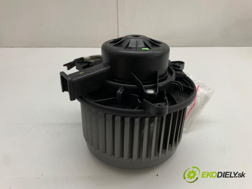 OPEL INSIGNIA A liftback 2010 96 kW 2.0 CDTI (68) 1956 ventilátor kúrenia 5242673401