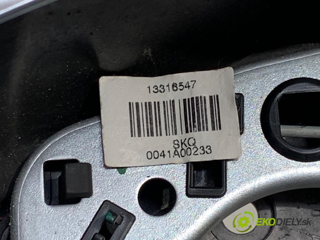 OPEL INSIGNIA A liftback 2010 96 kW 2.0 CDTI (68) 1956 volant 13316547 (Volant)