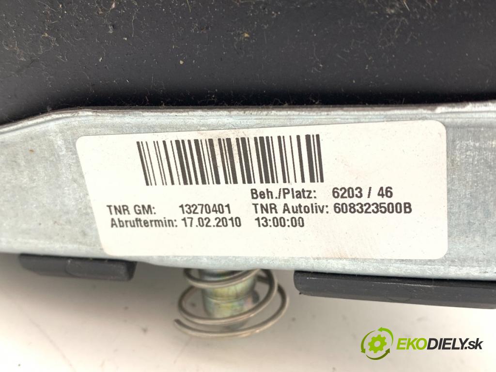 OPEL INSIGNIA A liftback 2010 96 kW 2.0 CDTI (68) 1956 AirBag volantu 13270401 (Airbag)