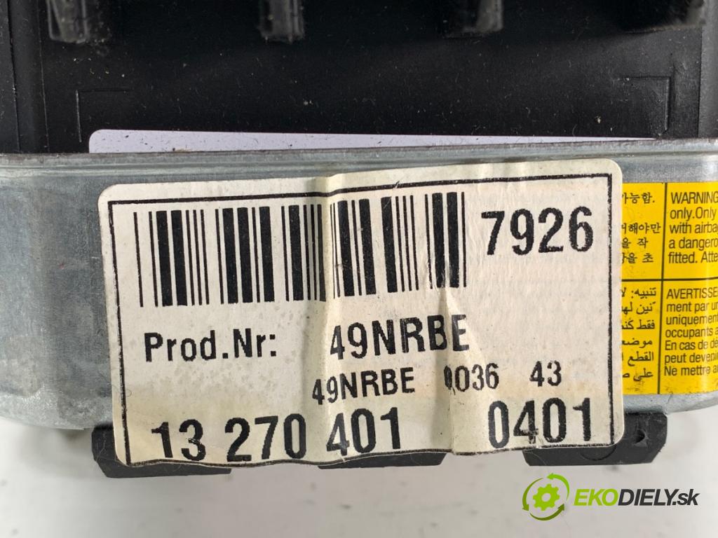 OPEL INSIGNIA A liftback 2010 96 kW 2.0 CDTI (68) 1956 AirBag volantu 13270401 (Airbag)