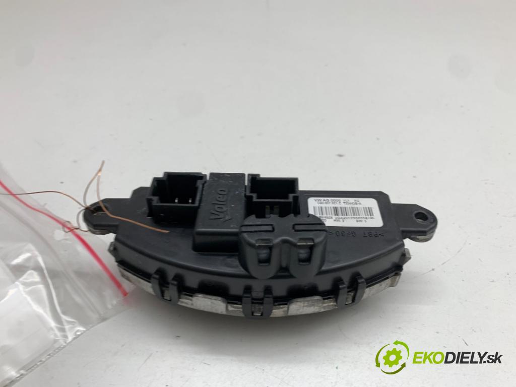 VW GOLF VII Kombi 2020 85 kW 1.6 TDI 1598 Odpor, rezistor kúrenia vzduchu 5Q0907521C (Odpor (rezistor) kúrenia)