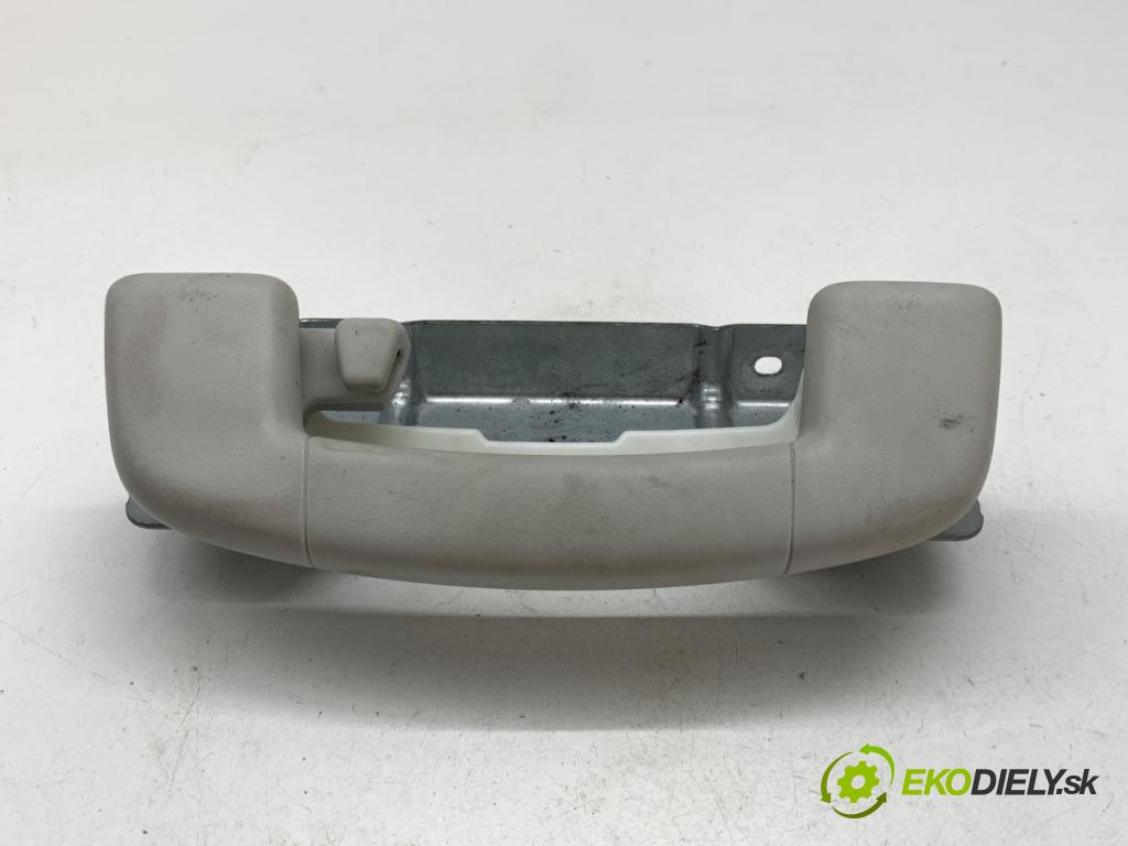 VW GOLF VII Kombi 2020 85 kW 1.6 TDI 1598 Rúčka čalunenie zad pravá 5G9858687