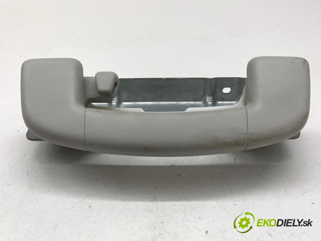 VW GOLF VII Kombi 2020 85 kW 1.6 TDI 1598 Rúčka čalunenie zad ľavá strana 5G9858687