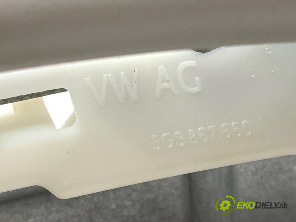 VW GOLF VII Kombi 2020 85 kW 1.6 TDI 1598 Rúčka čalunenie predný ľavá strana 5G9858687