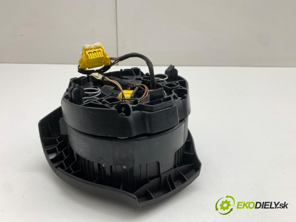VW PASSAT B7 Kombi 2010 103 kW 2.0 TDI 1968 AirBag volantu 3C8880201K (Airbag)