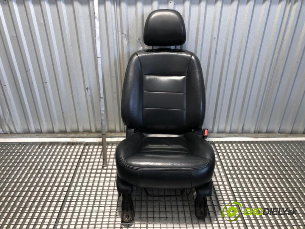 FORD MAVERICK SUV 2003 91 kW 2.0 16V 1989 Sedadlo pravy predný 