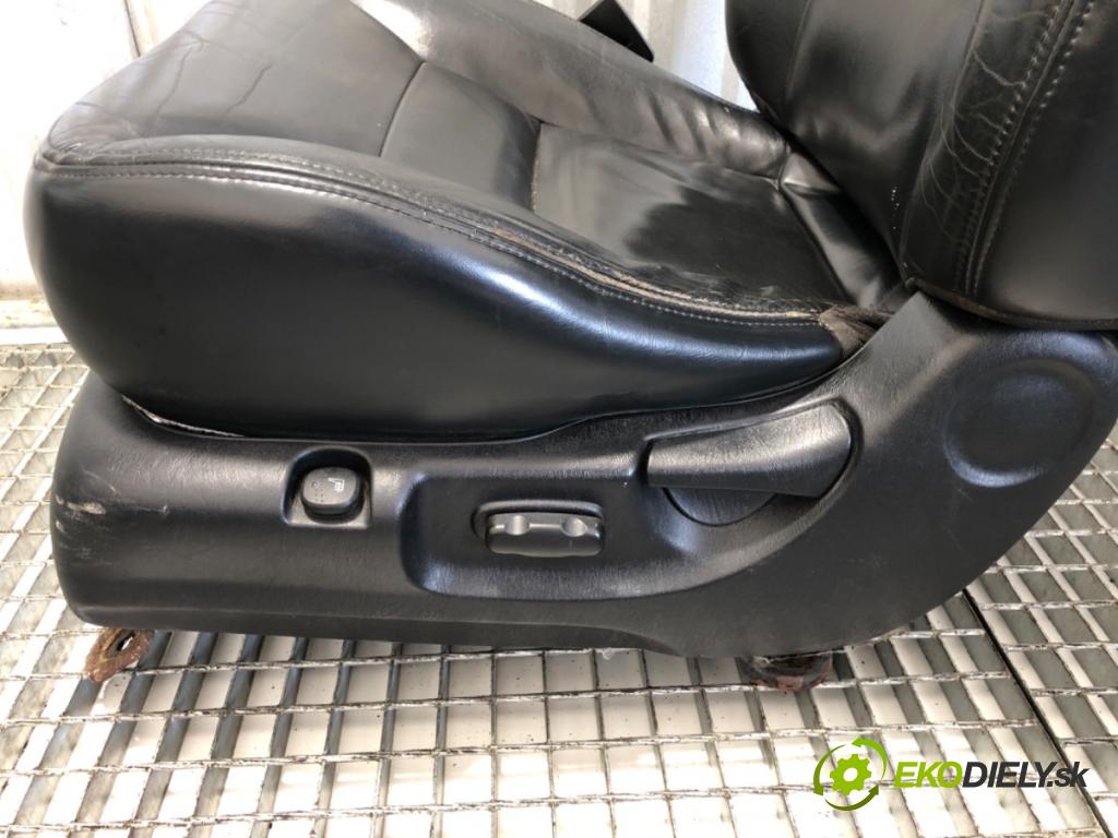 FORD MAVERICK SUV 2003 91 kW 2.0 16V 1989 Sedadlo ľavy predný