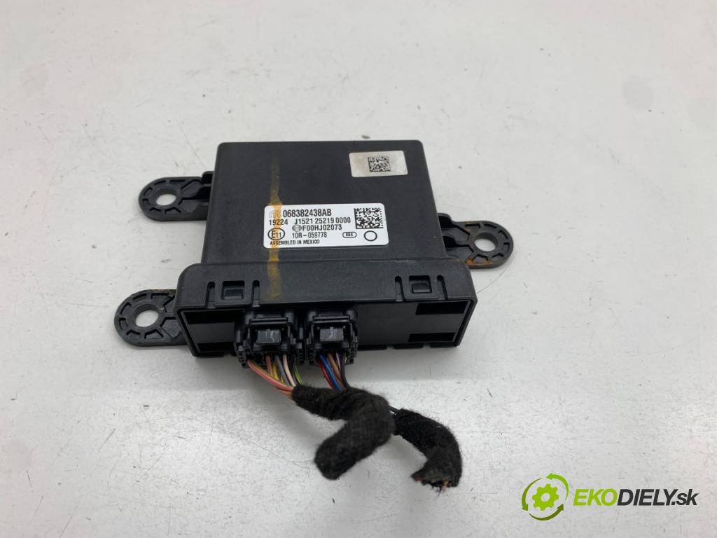 JEEP CHEROKEE KL SUV 2020 200 kW 2.0 T-GDi 4x4 1995 modul dveře 068382438AB