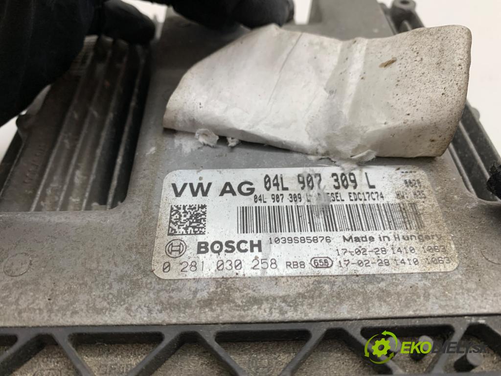 AUDI A4 B9 Kombi 2017 140 kW 2.0 TDI quattro 1968 řídící jednotka motora 04L907309L (Řídicí jednotka)