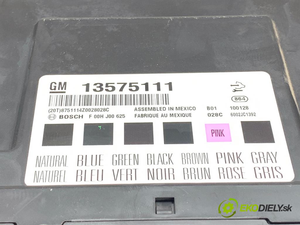 OPEL INSIGNIA A liftback 2010 96 kW 2.0 CDTI (68) 1956 Modul komfortu 13575111 (Modul komfortu)